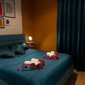 https://catherines-house.sicilyhotelsitaly.net